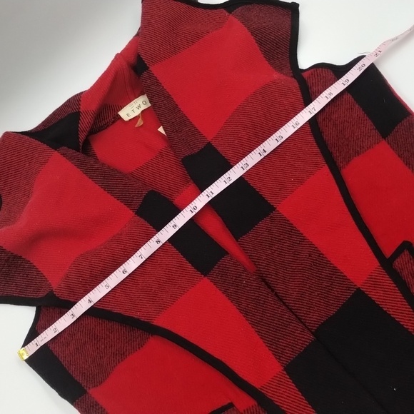 ETWO women's medium red/black plaid big collar vest w/pockets - Picture 5 of 9